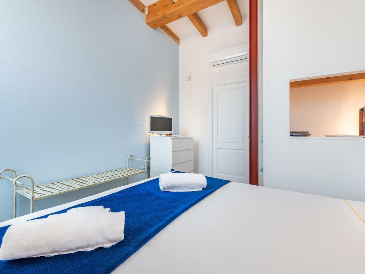 "Bea'S Terrace" - Private Jacuzzi And Panoramic Rooftop In The City Centre Cagliari Exterior photo